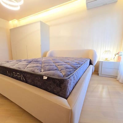 Miete einer geräumigen 4-Zimmer-Wohnung in St. St. Constantine and Helena, Varna, Bulgarien